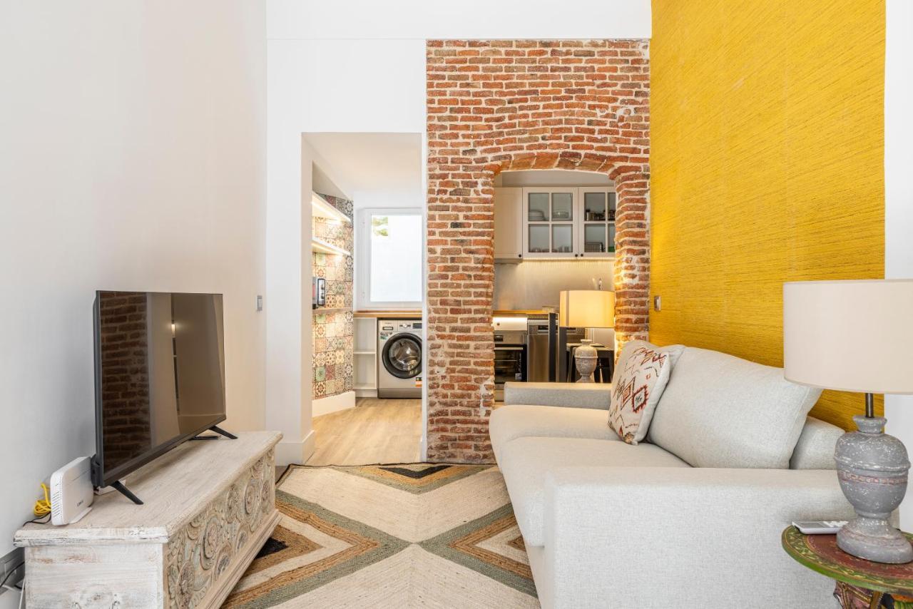 Plaza De Castilla Apartments Madrid Exterior foto